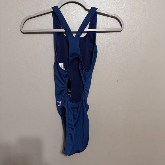 Speedo women’s navy one piece endurance swimsuit size 6/32 - Picture 2 of 4